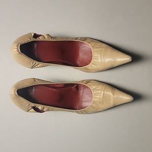 Pierre Hardy Vintage Beige Leather Pointy Toe with 2-1/2" Wood Stiletto Heel